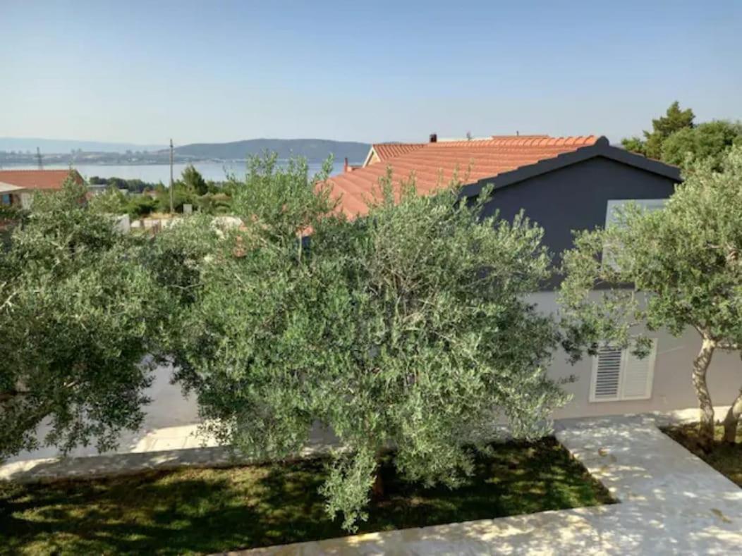 Holiday Home Kastela Village エクステリア 写真